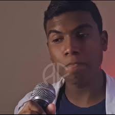 O Fogo Arderá: Poesia e Louvor Inspirador de Alexandre Lúcio