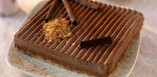 Le Trianon Ou Royal Recettes Recette Cakes De Luxe Alimentation Gateau Chocolat Croustillant