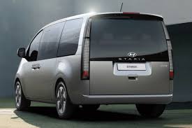 When you drive away in your new hyundai staria, it's just the start of a brilliant journey. 11 Seater Hyundai Staria Mpv With Futuristic Design Launched In Thailand