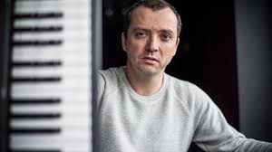 En dankjewel publiek voor een fantastische ride die 23 jaar lang duurde, schreef wiels op instagram. Cov2h8md Ra1hm