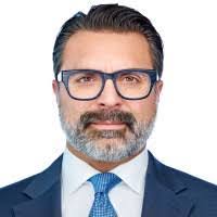 Sean Pooler's Instagram, Twitter & Facebook