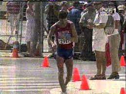 His last victories are the men's 50km walk in the olympic games 2004 and the men's 50km walk in the world championships. Robert Korzeniowski Zloty Medal Ateny 2004 Chod Na 50 Km Youtube