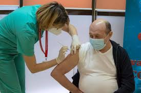 Nu e vina lui iohannis ca am trimis lepre in parlament. Nu Pe Atat De Fit Ca Iohannis Fostul PreÈ™edinte Al Romaniei Traian BÄƒsescu A Trecut È™i El Proba Vaccinului Anti Covid