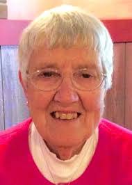 Tina Grover's Instagram, Twitter & Facebook