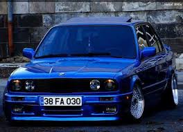 Pin On Whip Edm Bmw Retro