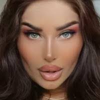 Kathy Bodnar's Instagram, Twitter & Facebook