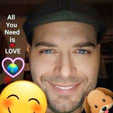 Kc Definitely Not ELVIS 👉 TCB⚡🎸🎶 lol😝🤟💯