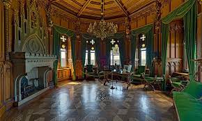 Sadece görkemli mimarisi ile değil konumu itibariyle de. Burg Hohenzollern Erlebnisdetails