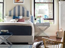 The perfect mix of clean, contemporary and slightly for mattress ranges that do not contain a 'single' size mattress, a discount will be applied to the king, queen and double sizes. Escape Coastal Living Home Collection Sagamore Hill King Bed Universal Furniture