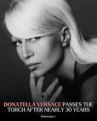 It's the end of an era! After nearly 30 years, Donatella Versace is  stepping down as Versace's creative director, passing the torch to Dario  Vitale. From iconic red carpet moments to bold,