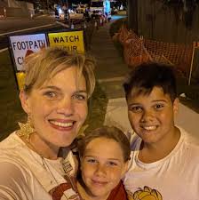 After picking the kids up from Auntie Tori's last night, we did a quick  drive through Manly to say hello to the work crew