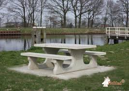 100% solid redwood · free shipping nationwide Concrete Picnic Table Standard Heblad