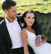 Discover quality mens wedding suits waistcoats on dhgate and buy what you need at the greatest convenience. Buy Top Rated Wedding Suits For Grooms Online Briggins