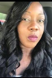 Shanda Mitchell's Instagram, Twitter & Facebook