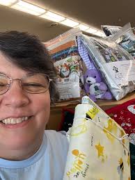 Finished the first three sections of my batik Gypsy Wife at my retreat  today. Love how it is coming together!