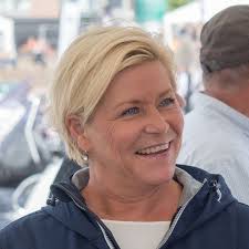 Siv jensen on wn network delivers the latest videos and editable pages for news & events, including entertainment, music, sports, science and more, sign up and share your playlists. Siv Jensen Photos Facebook
