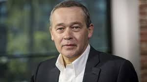 Chris Lott (@chrisnlott)