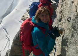 22 likes · 6 talking about this. L Amie Della Valle D Aosta Marta Cartabia Eletta Presidente Della Consulta Aostasera