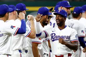 Andrew McCutchen wants to be 'the glue' for Rangers, a chance he didn't get with Pirates