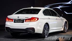 Read car reviews and compare prices and features at carlist.my. G30 Bmw 5 Series Now In Malaysia 530i M Sport Priced At Rm398 800 Autobuzz My