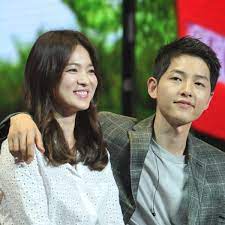 Ils sont élevés en secret à une forme d'art. When Song Joong Ki S Father Sent An Alarming Text After Descendants Of The Sun Actor Song Hye Kyo S Divorce Pinkvilla