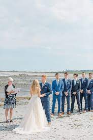 Celia Jimmy An Ocean Inspired Coastal Wedding In Kittery Point Maine Maine Wedding Photographer Maine Wedding Photographer Indigo Wedding Coastal Wedding