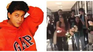 Kuch kuch hota hai 1998 song : Viral Srk S Kuch Kuch Hota Hai Song Serves As Prom Posal Backdrop For Chicago Couple