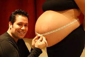Is This The Biggest Baby Bump Ever Mum To Be Had Massive 55 Inch Tummy Mirror Online