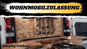 Diese sind platzsparend unter einer normale liegefläche integriert und können bei bedarf hervorgezogen werden. Kastenwagen Ausbau Das Bett Mit Stauraum Youtube