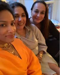 In the case of actor neena gupta and her fashion designer daughter masaba, these words are bold, strong, unconventional and occasionally, brave. Neena Gupta Is One Stylish Mom As She Rings In Her 60th Birthday With Masaba In London View Pics Bollywood News Gossip Movie Reviews Trailers Videos At Bollywoodlife Com