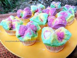 Jun 04, 2021 · resep bolu kukus mekar. Bolu Kukus Mekar Pelangi Resep Resep Kue Mudah Hidangan Penutup
