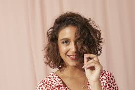 Hook each section into the barrel at a time and hold for ten seconds. Best Hair Curling Products For Straight Hair All Things Hair Us
