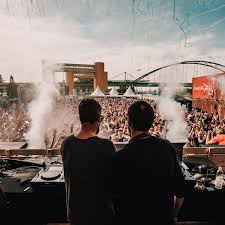 By the time the duo developed its pretty own stylistic presence in music, which makes their different inspirations and their. Kollektiv Turmstrasse Nachste Konzert Setliste Tourdaten
