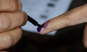 Which type of ink is applied in the index finger after voting? - Quora