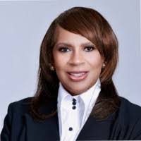 Beverly Rapp's Instagram, Twitter & Facebook