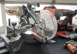 Lift the miter lock lever to unlock the miter table. Sneak Peek Ridgid 18v Cordless Miter Saw And A 5ah Battery Pack