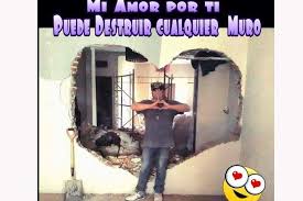 Un albañil tarda a veces hasta 3 a 4 meses en construir una vivienda y ésta te va durar no menos de 50 años, muchos entienden de planos sin ser arquitecto o ing. Los 10 Mejores Memes De Albaniles Enamorados Del Amor De10