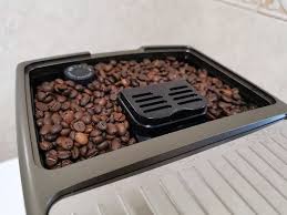 Machine coffee automatic delonghi primadonna elite with grinder grains beans. Probamos La Cafetera Superautomatica De Longhi Dinamica Plus