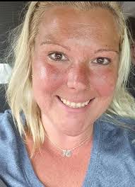 Shelly Edens's Instagram, Twitter & Facebook