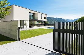 Garten schiebetor motor gebraucht schiebetur selber bauen von garten schiebetor. Schiebetore Elektrisch Und Mechanisch Aus Aluminium Guardi