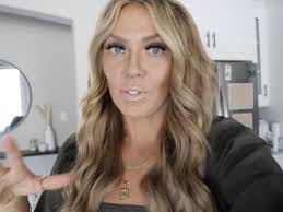 Dawn Christian's Instagram, Twitter & Facebook