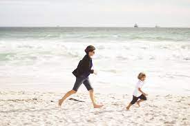 Beach Fun Mother And Child Ocean Run Beach Fun Kids Photos Children