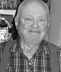 Tom Daw's Instagram, Twitter & Facebook