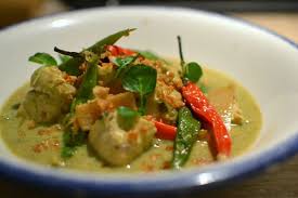 Poulet Thai Au Curry Vert Et Lait De Coco La Recette Ultime Poulet Curry Recette Poulet Curry Curry Vert