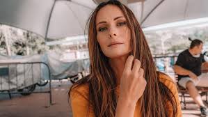 Spytox was able to find 45 possible matches for helena costa. Cwjjbitrchhnxm