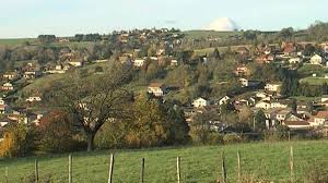 Pour le maire de Ruy-Montceau (Isère), "20% de logement sociaux c'est  mission impossible"