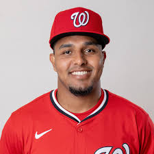 Erick Mejia works to reinvent himself at Nationals spring training
