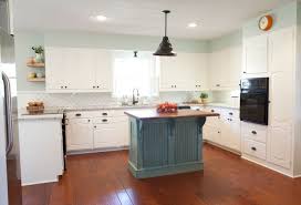 Best Fixer Upper Kitchen Cabinet Color Fixer Upper Show Fixer Upper Kitchen Upper Kitchen Cabinets Kitchen Remodel