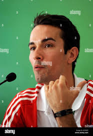 Speaks with nathan hi-res stock photography and images