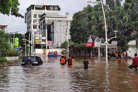 Tafsir nama kota dalam angka 2d 6. Banjir Jakarta Bmkg Waspada Puncak Musim Hujan Masih Sampai Maret 2021 Halaman All Kompas Com